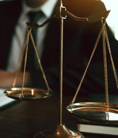 Certitranslations.com translator swearing the accuracy of a certified Italian translation before an Italian court official.