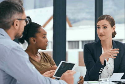 Bilingual Italian English interpreting during legal contract signing with Italian notary.